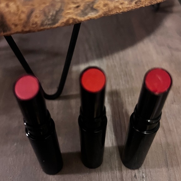 Luxurious Lipstick Set - Picture 4 of 4